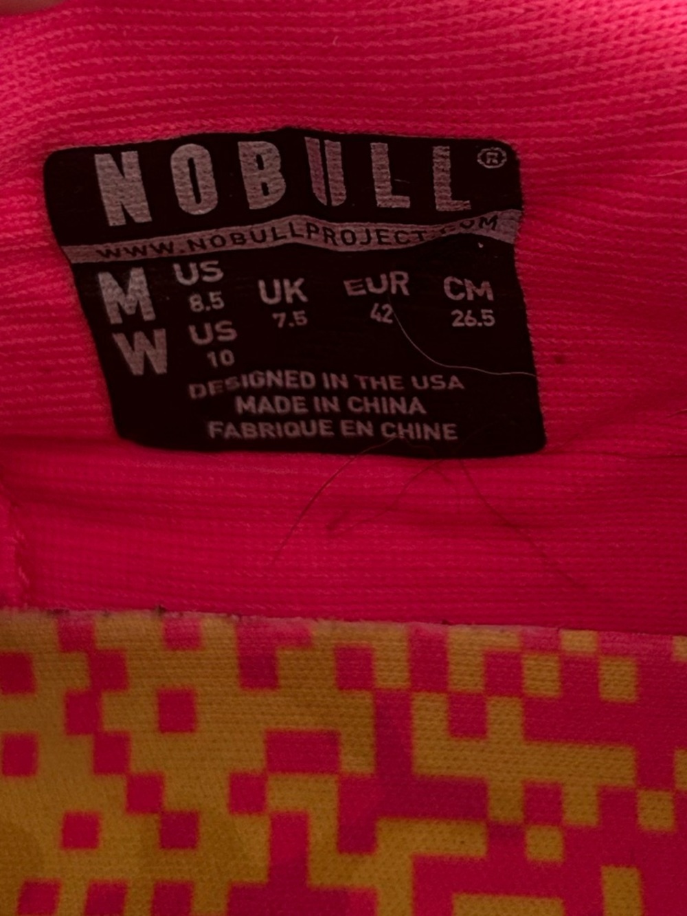 NOBULL | Unisex Bright Pink/Rainbow Glitch Training Shoe Pink Laces Mens 8.5 W10 - Picture 14 of 16